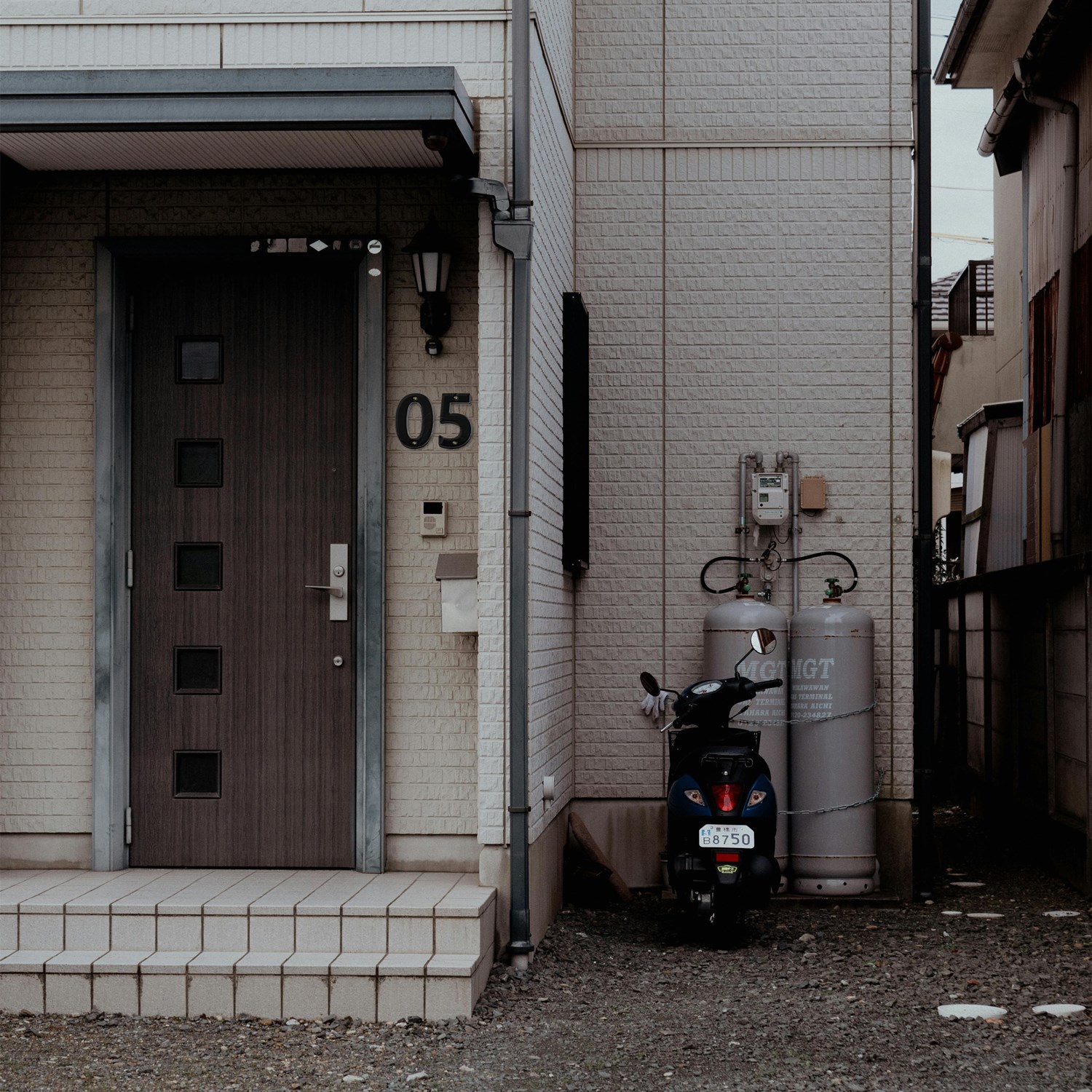 num&eacute;ro de maison en c&eacute;ramique